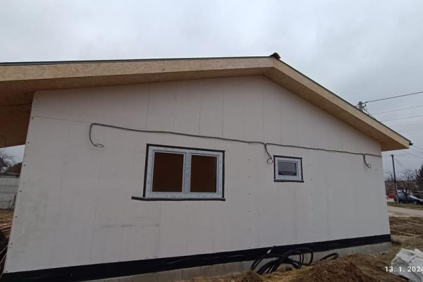 Referencie Involt - Komplexná elektroinštalácia v rodinnom dome , zhotovenie elektrických , internetových a televíznych rozvodov , príprava pre rekuperáciu a zapojenie rozvádzača.